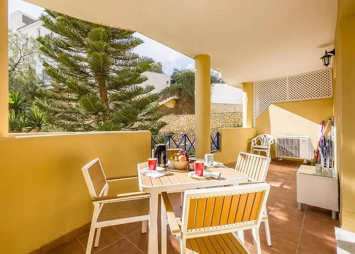 Amazing In Apartment Fuengirola