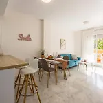 Amazing In Apartment *